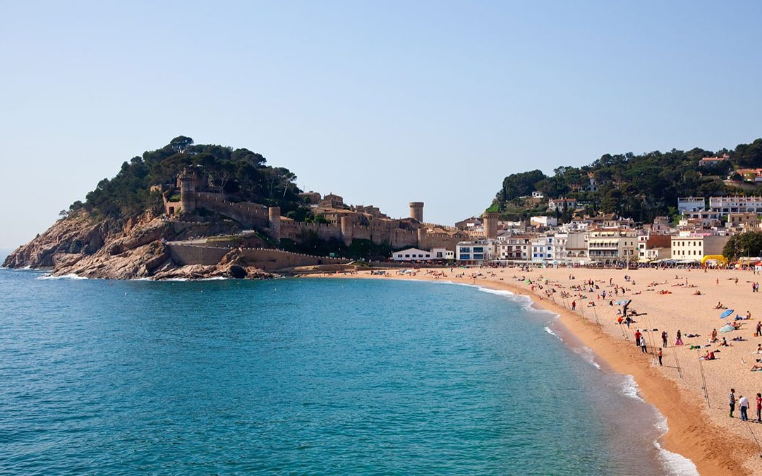 The Risks of Seeking Dental Implant Treatment Abroad