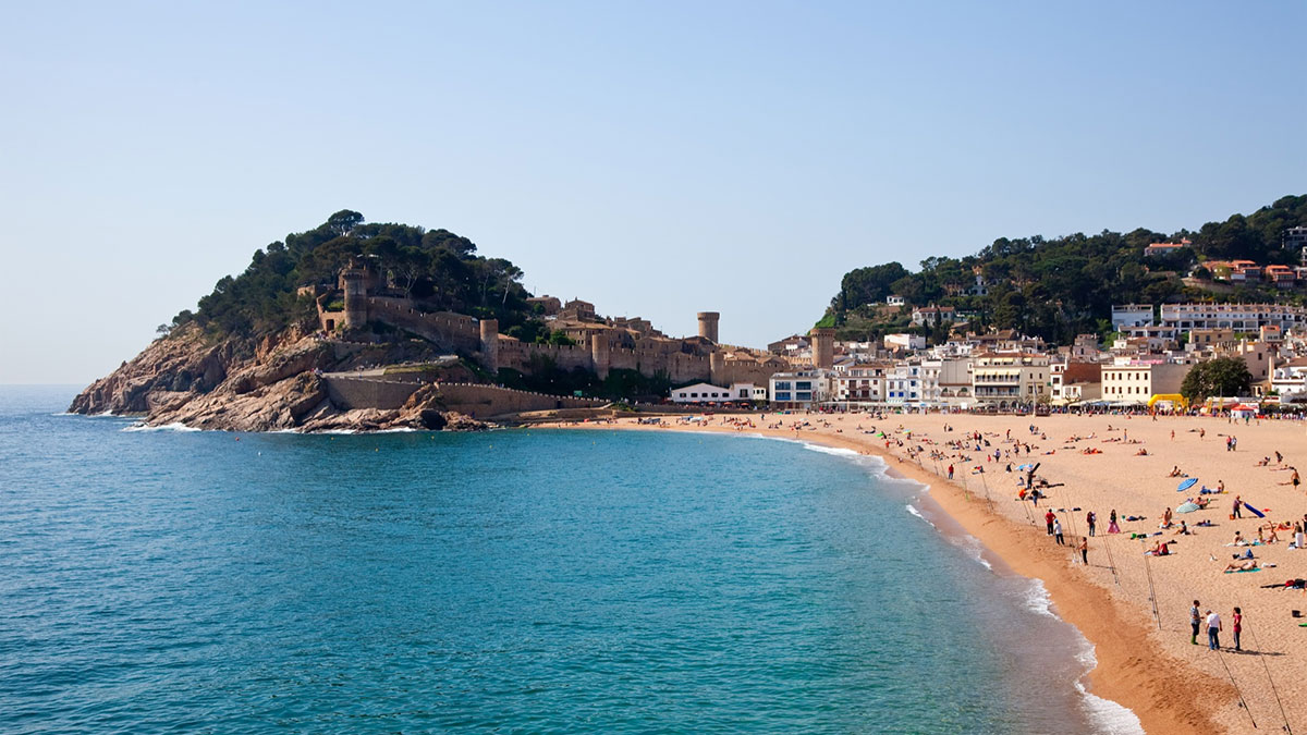 implants-abroad-blog-jun26 Beach view